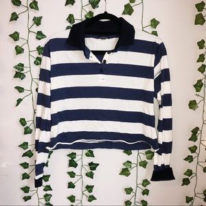 WHITE/BLUE COLLARED TOP